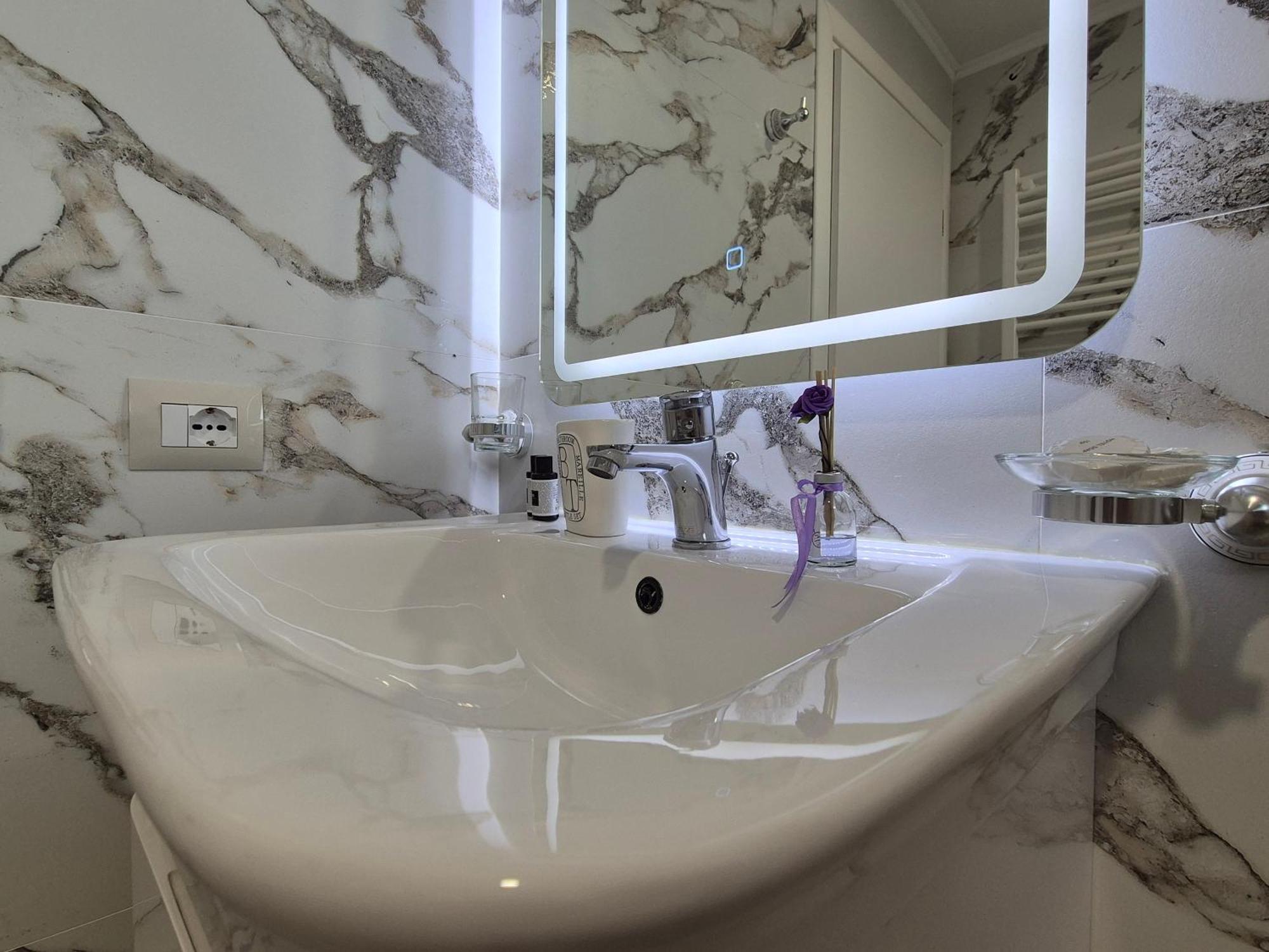 Flore Rooms Саранда Екстер'єр фото
