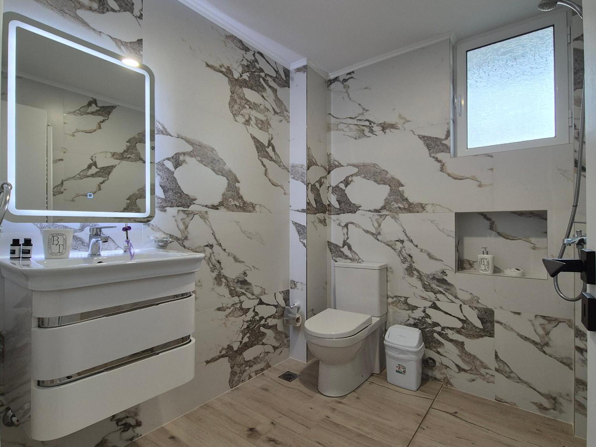 Flore Rooms Саранда Екстер'єр фото